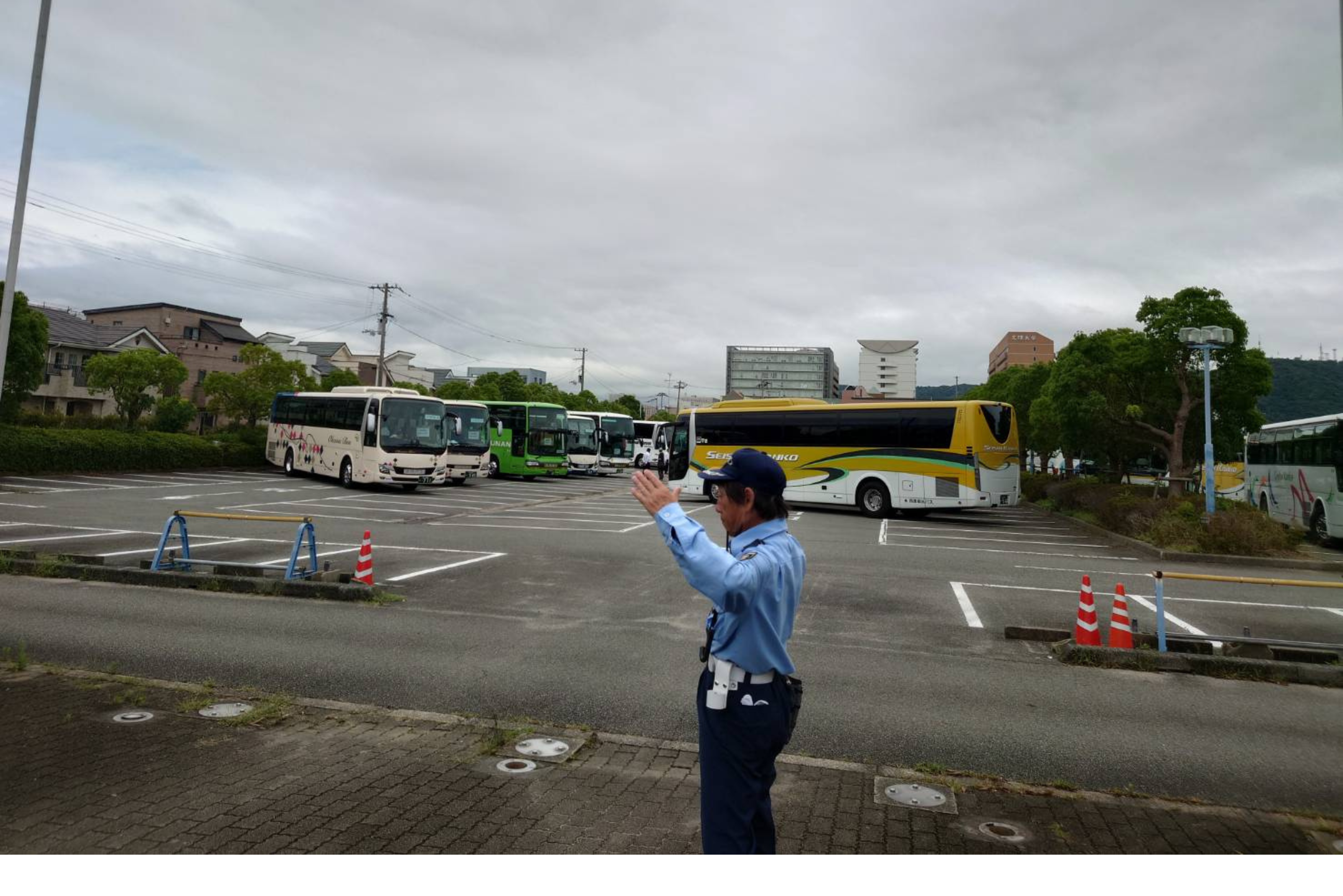 アスティとくしま 駐車場警備風景1